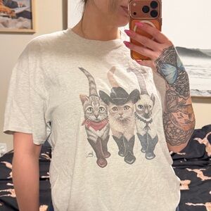 Cat Graphic Tee with Cowboy Kittens - Grey Vintage